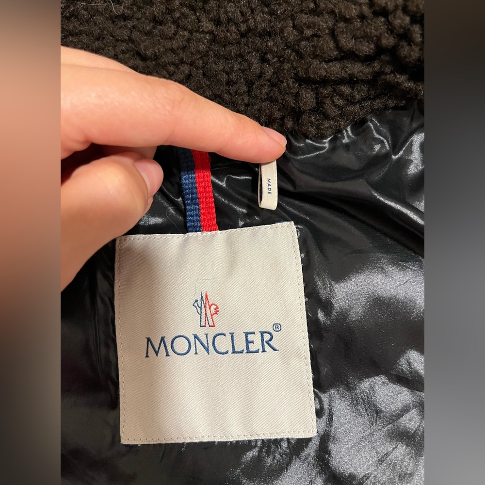 Moncler jacket - Picture 9 of 9